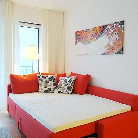 Daire An Der Uni Mit Tiefgarage Und Loggia