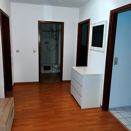 An Der Uni Mit Tiefgarage Und Loggia Daire Leipzig